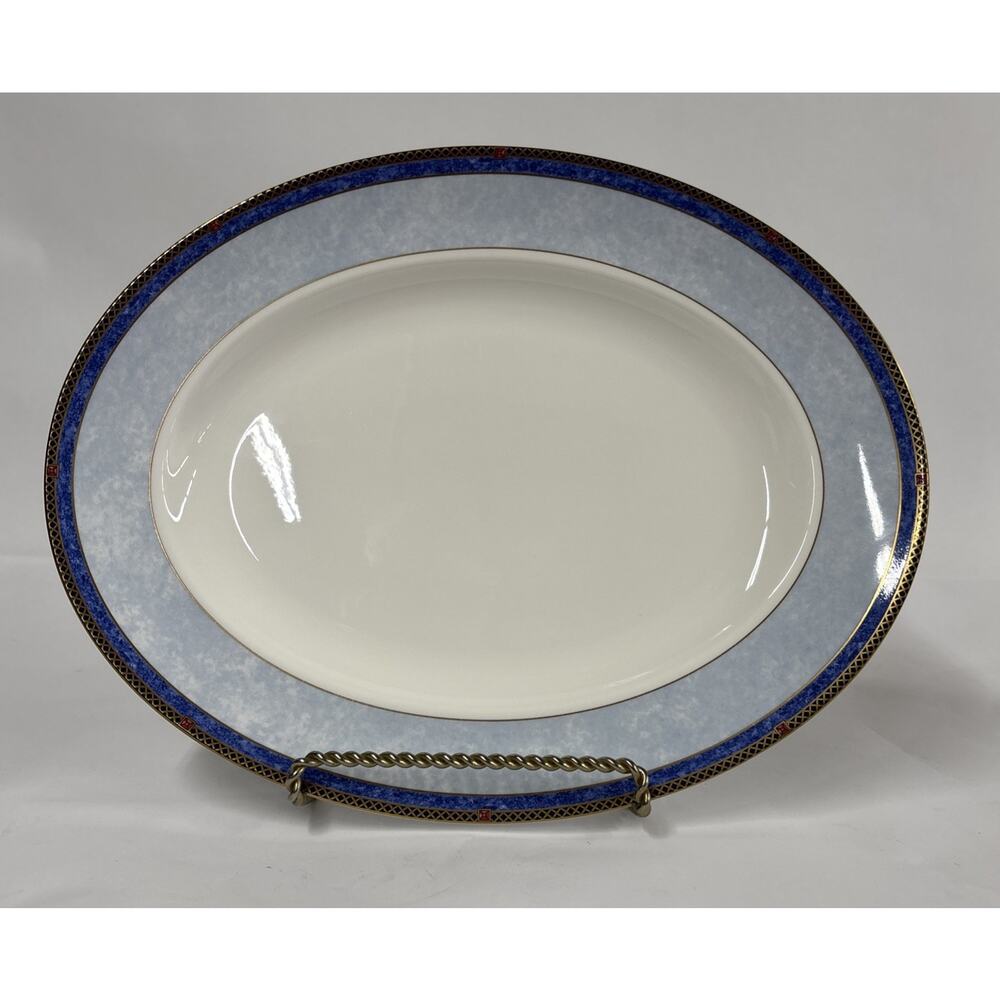 WEDGWOOD Valencia OVAL SERVING Plate 14.25" Made in England Bone China 1996